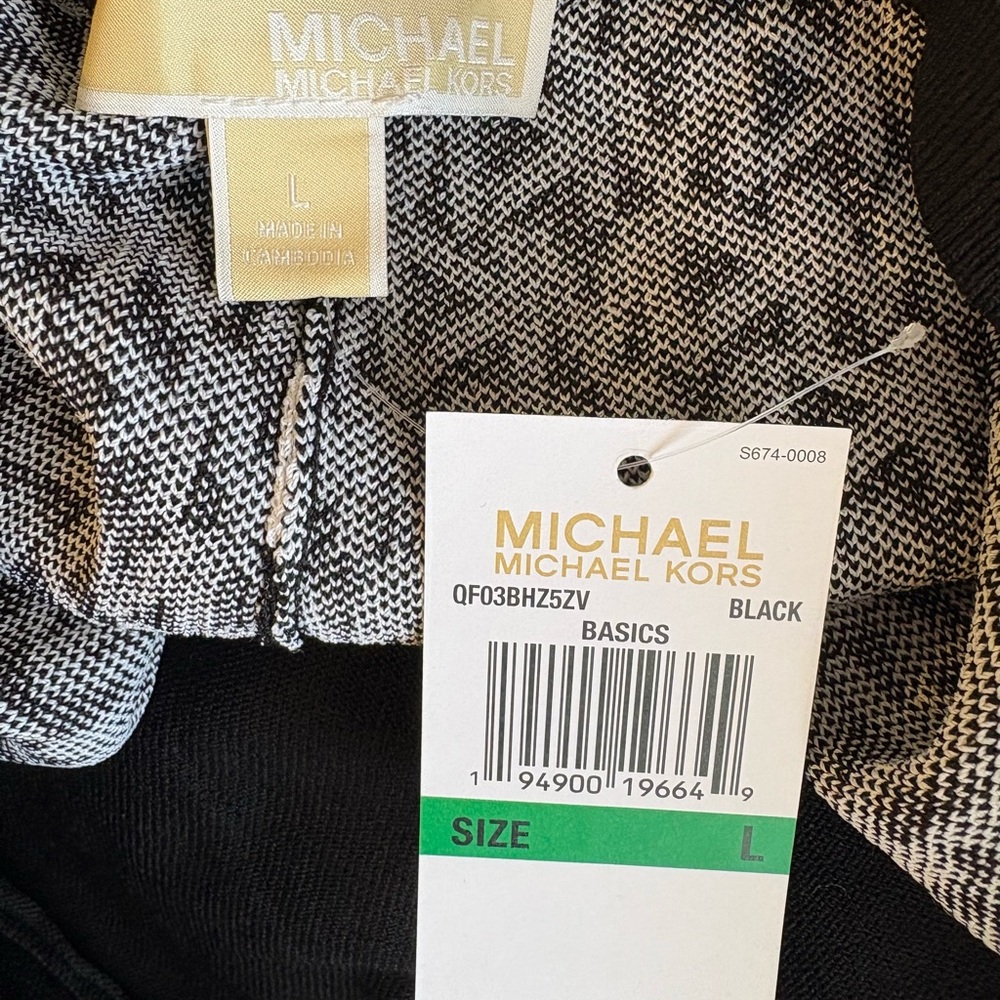 Michael Kors Kids Monogram Black and White Joggers medium ir large are available - Picture 10 of 10